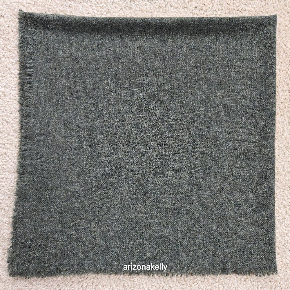 Everlane Cashmere Square Scarf Olive Green